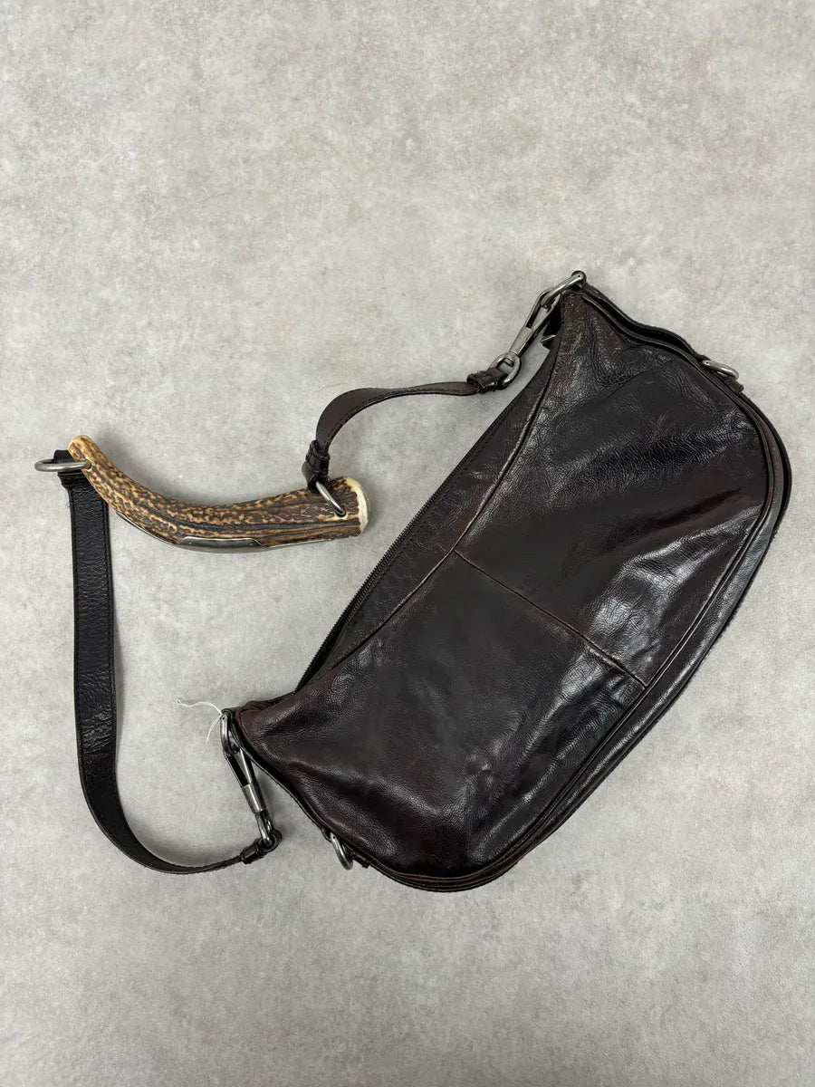 2000s Yves Saint Laurent Mombasa Organic Horn Brown Leather Crossbody Bag bMUmHkh 10