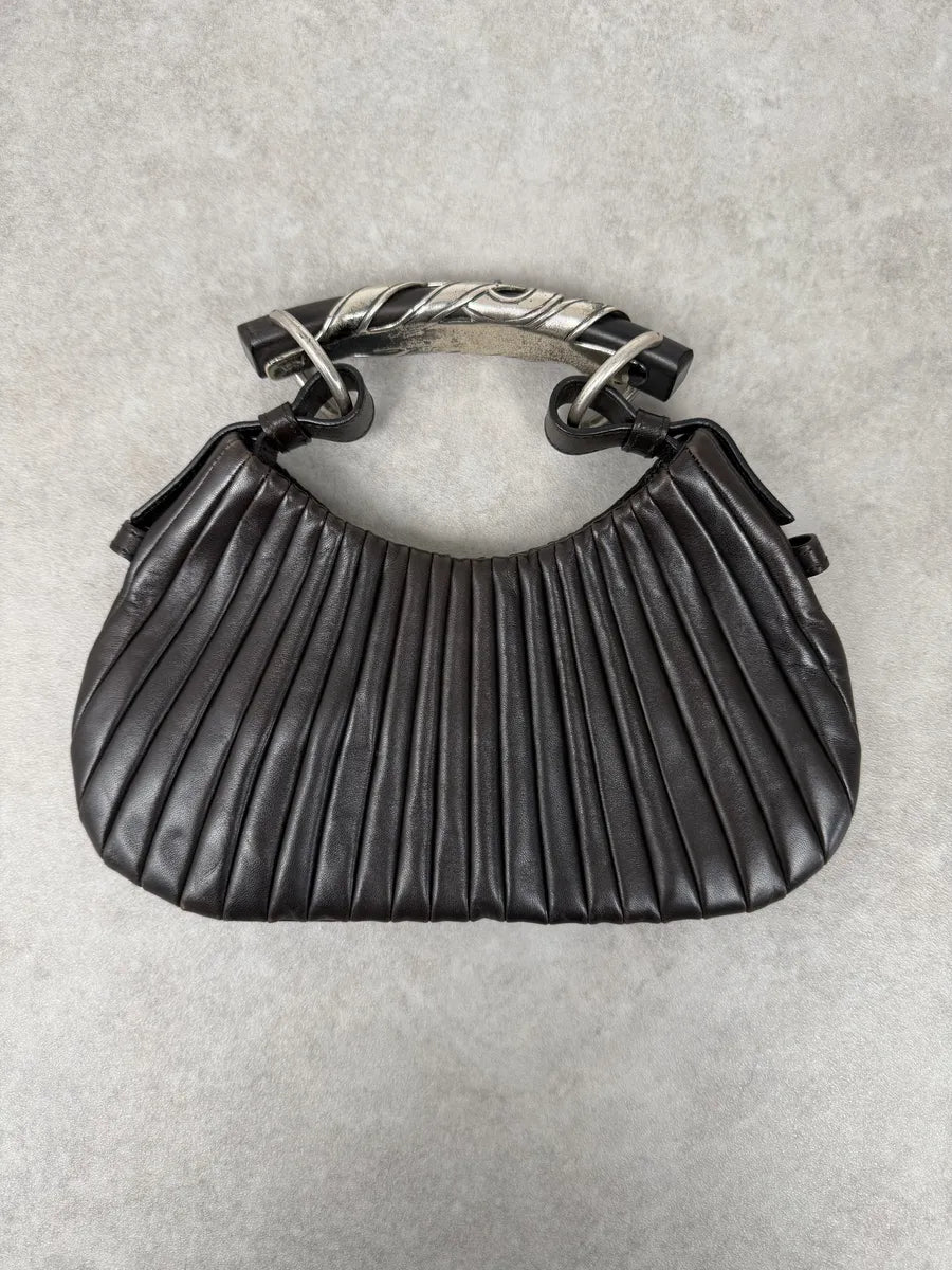 2000s Yves Saint Laurent Mombasa Pleats Black Leather Handle Bag iwJdwNy 0