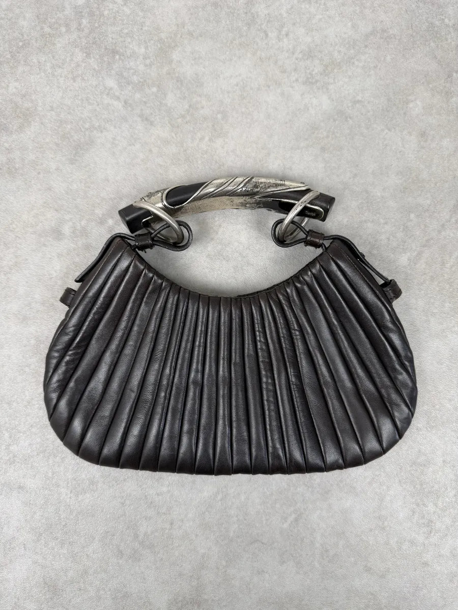 2000s Yves Saint Laurent Mombasa Pleats Black Leather Handle Bag iwJdwNy 3