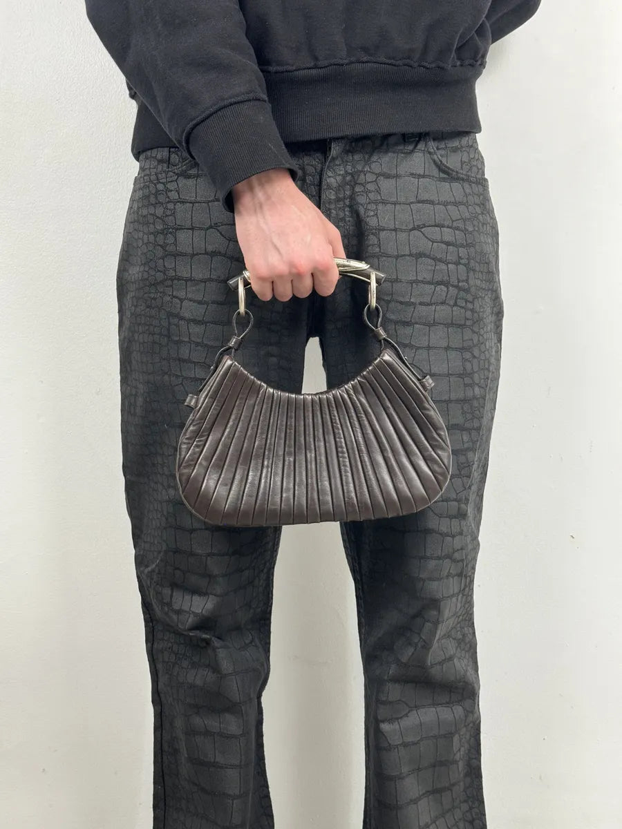 2000s Yves Saint Laurent Mombasa Pleats Black Leather Handle Bag iwJdwNy 5