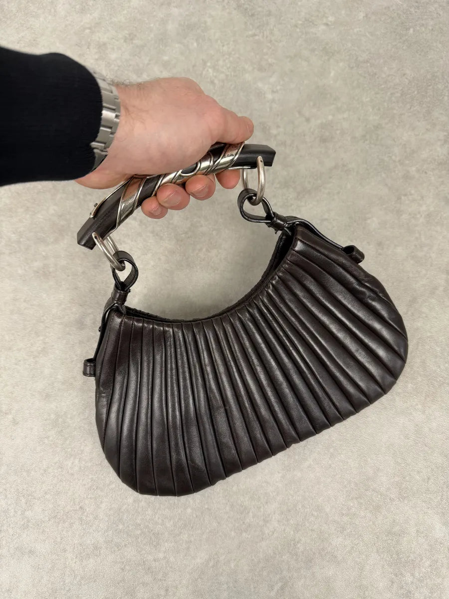 2000s Yves Saint Laurent Mombasa Pleats Black Leather Handle Bag iwJdwNy 7