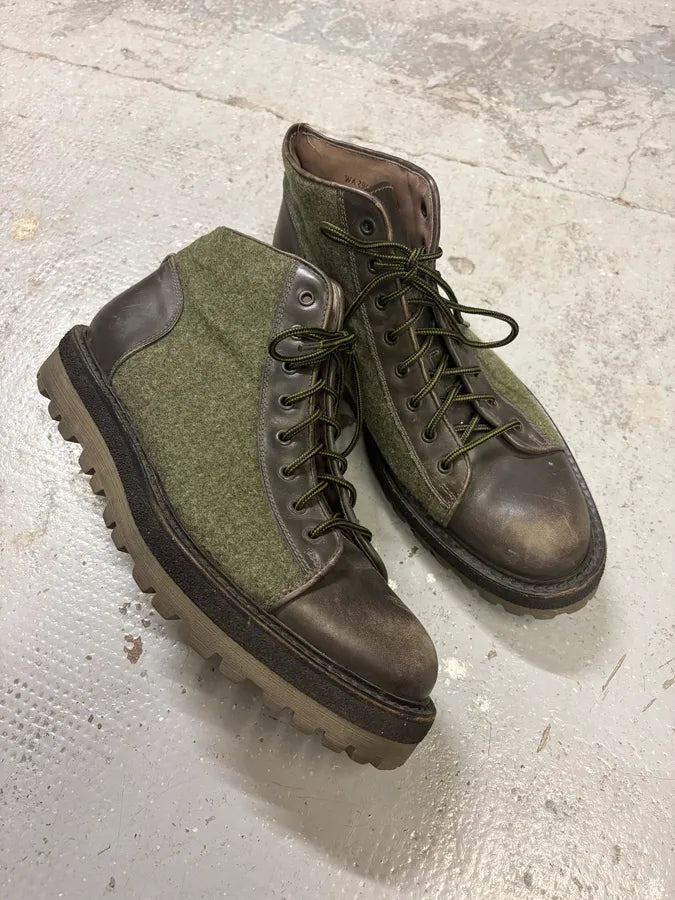 2000s Yves Saint Laurent Mountain Fur Eroded Black Boots sAXunWB 4