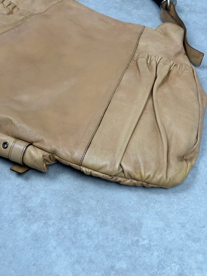 2000s Yves Saint Laurent Tan Horn Muse Hobo Leather Bag sdFDuXy 7