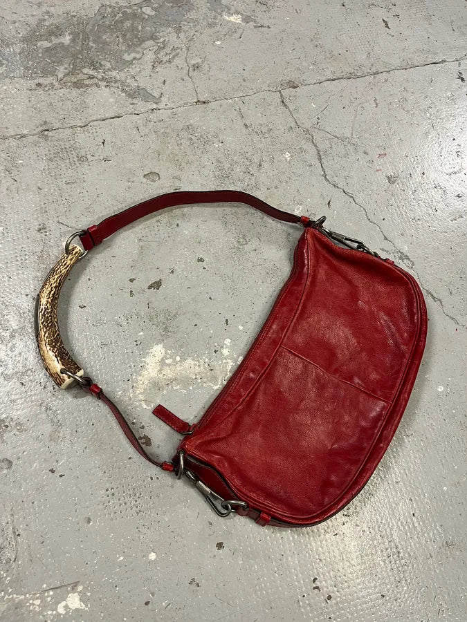 2000s Yves Saint Laurent Tom Ford Mombasa Red Leather Organic Horn Shoulder Bag OZEOlGX 2