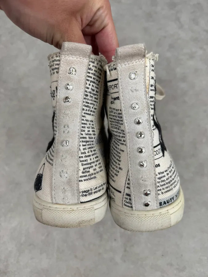 2004 John Galliano White Canvas Newspaper Studded High Sneakers lxMQfOy 6
