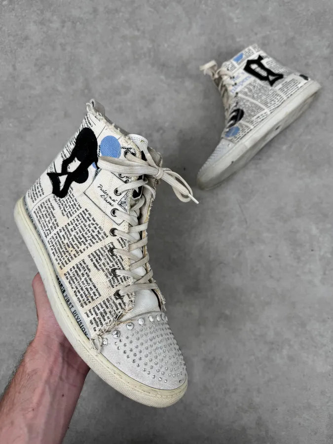 2004 John Galliano White Canvas Newspaper Studded High Sneakers lxMQfOy 0