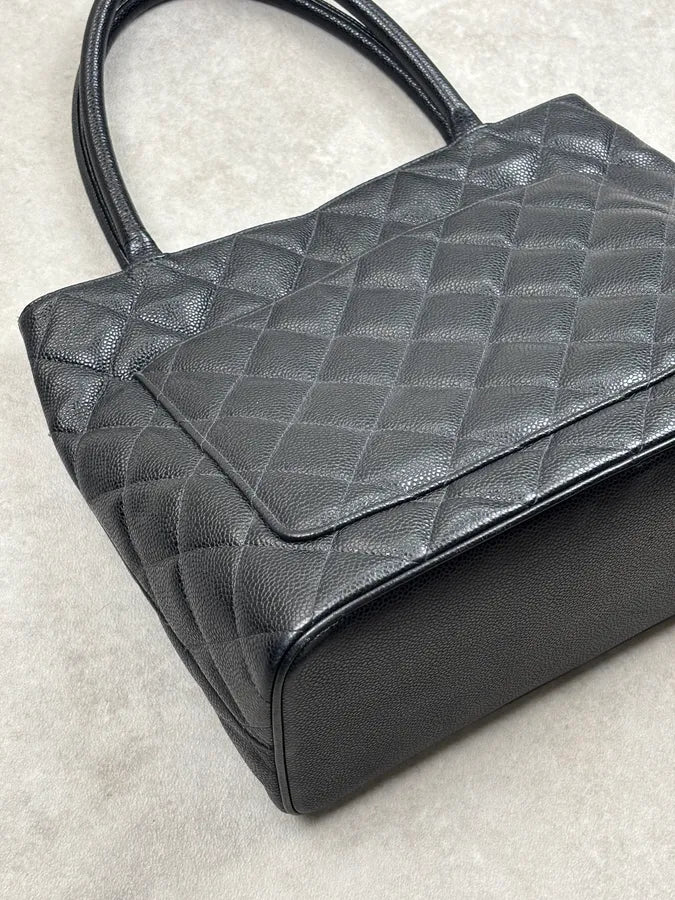 2005 Chanel Medaillon Black Leather Tote Bag  XbNuXto 13