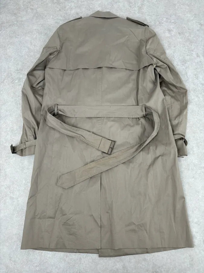 2010s Dior Beige Classy Double-Breasted Trench Coat by Kris Van Assche RwjJvdb 5