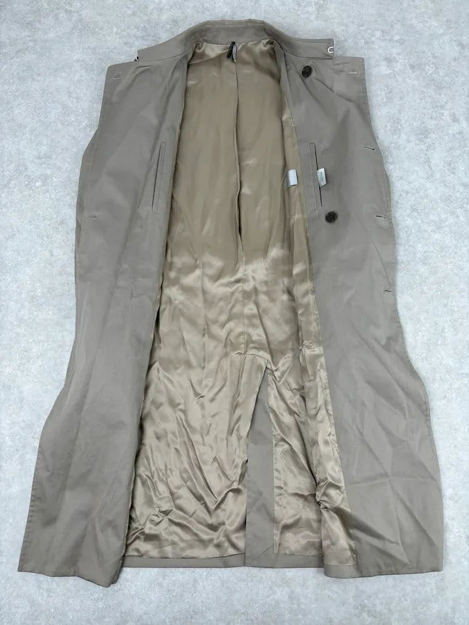 2010s Dior Beige Classy Double-Breasted Trench Coat by Kris Van Assche RwjJvdb 7