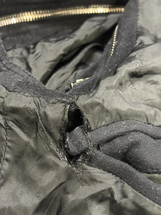 AW2003 Dolce & Gabbana Black Nylon Detachable Sleeve Bomber Jacket KNjXaRK 14