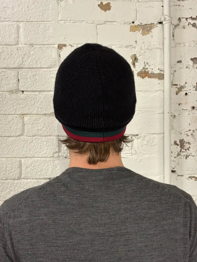2000s Gucci Black Wool Striped Beanie xGTEzal 2