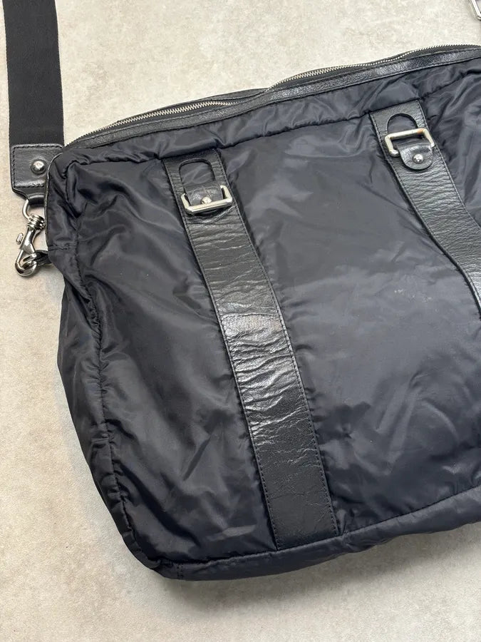 2010s Dolce & Gabbana Black Nylon Multi-Pocket Shoulder Bag cJoiozU 10