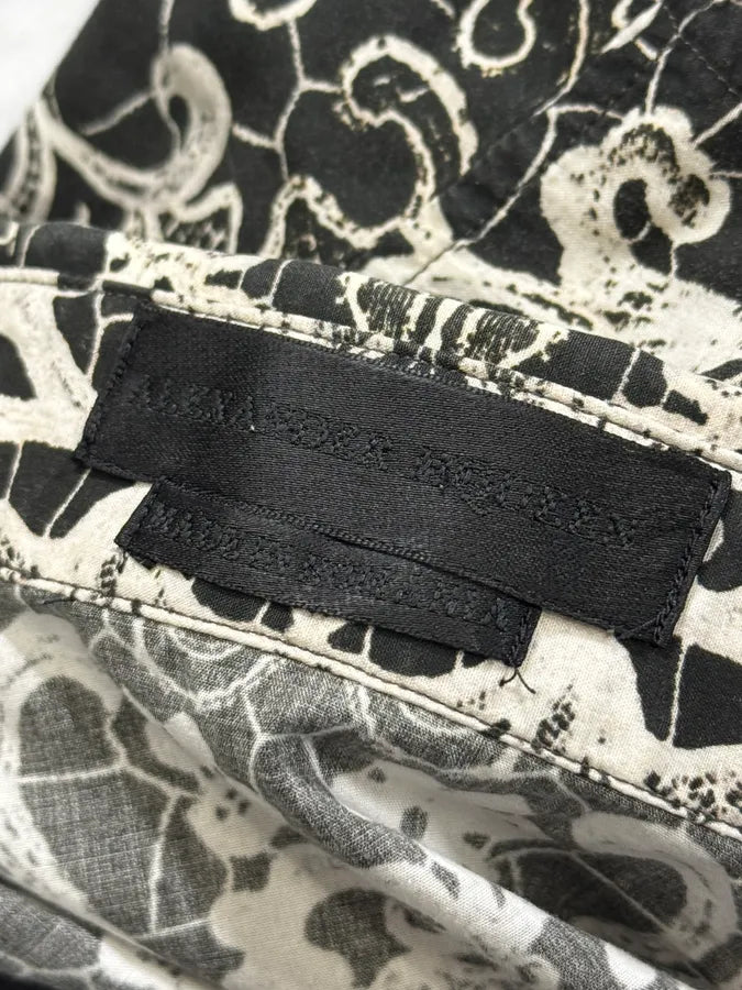 2010s Alexander McQueen Black & White Royal Dynastie Shurt hoLwRLs 7