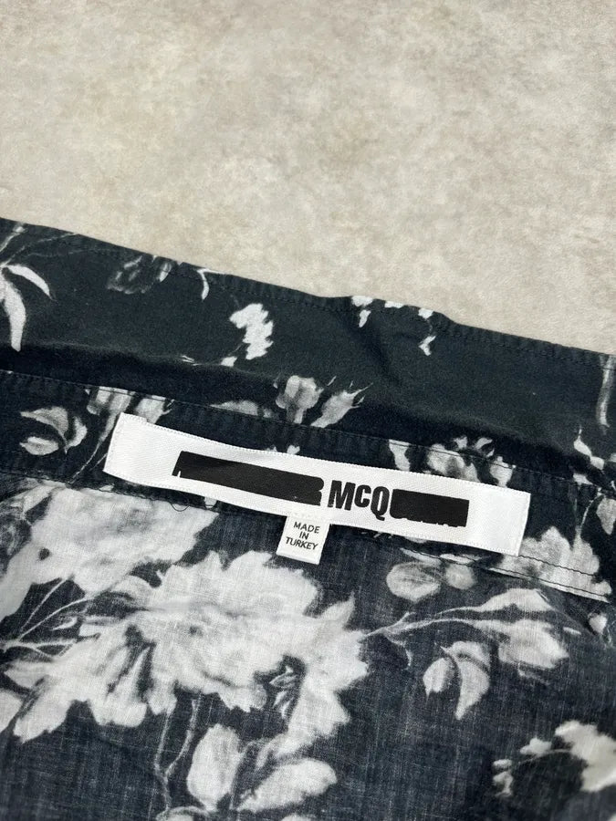 2010s Alexander McQueen Floral Black & White Shirt xsVBpLt 8