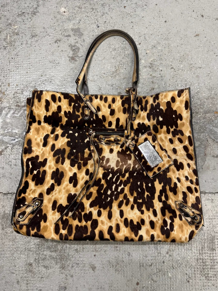 2010s Balenciaga Beige Leopard Print Pony Hair Papier Bag uXRIxED 0