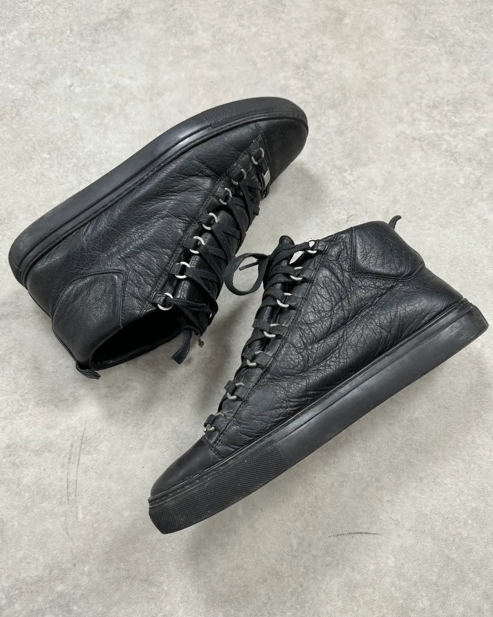 2010s Balenciaga Black Leather High-Top Arena Sneakers hiakvWn 2