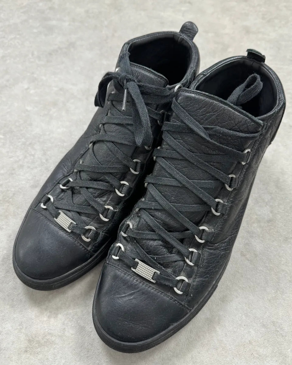 2010s Balenciaga Black Leather High-Top Arena Sneakers hiakvWn 3