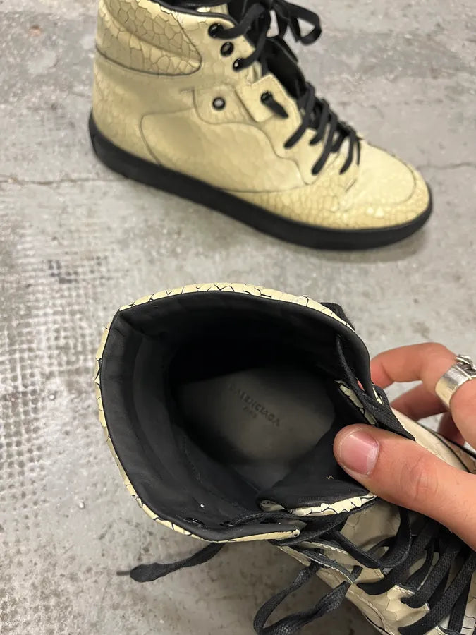 2010s Balenciaga Cracked White Paint Leather High Sneakers (42eu/us8.5) ULqQXmz 6