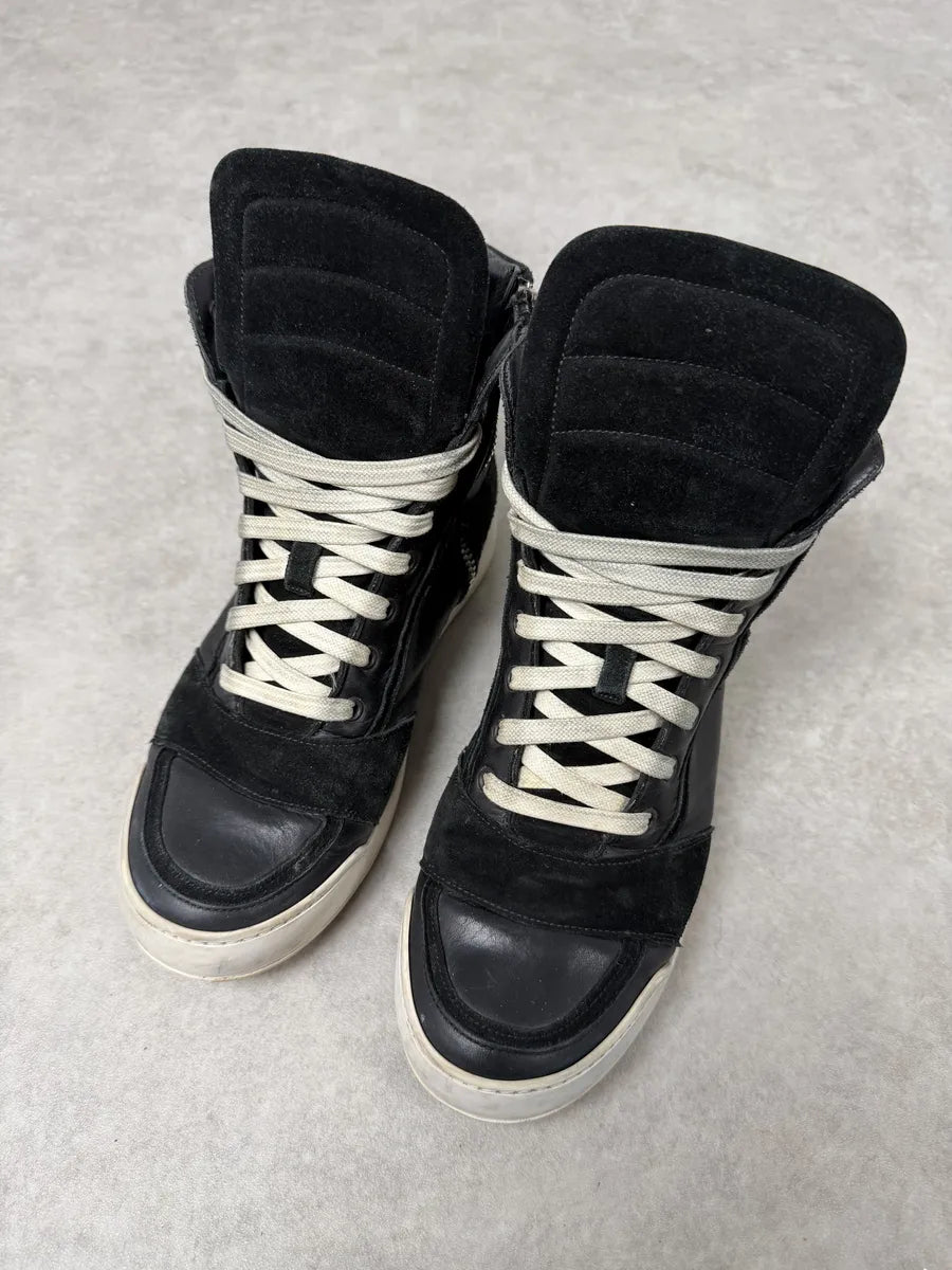 2010s Balmain Black Suede Leather High Top Sneakers JZTMHEG 5