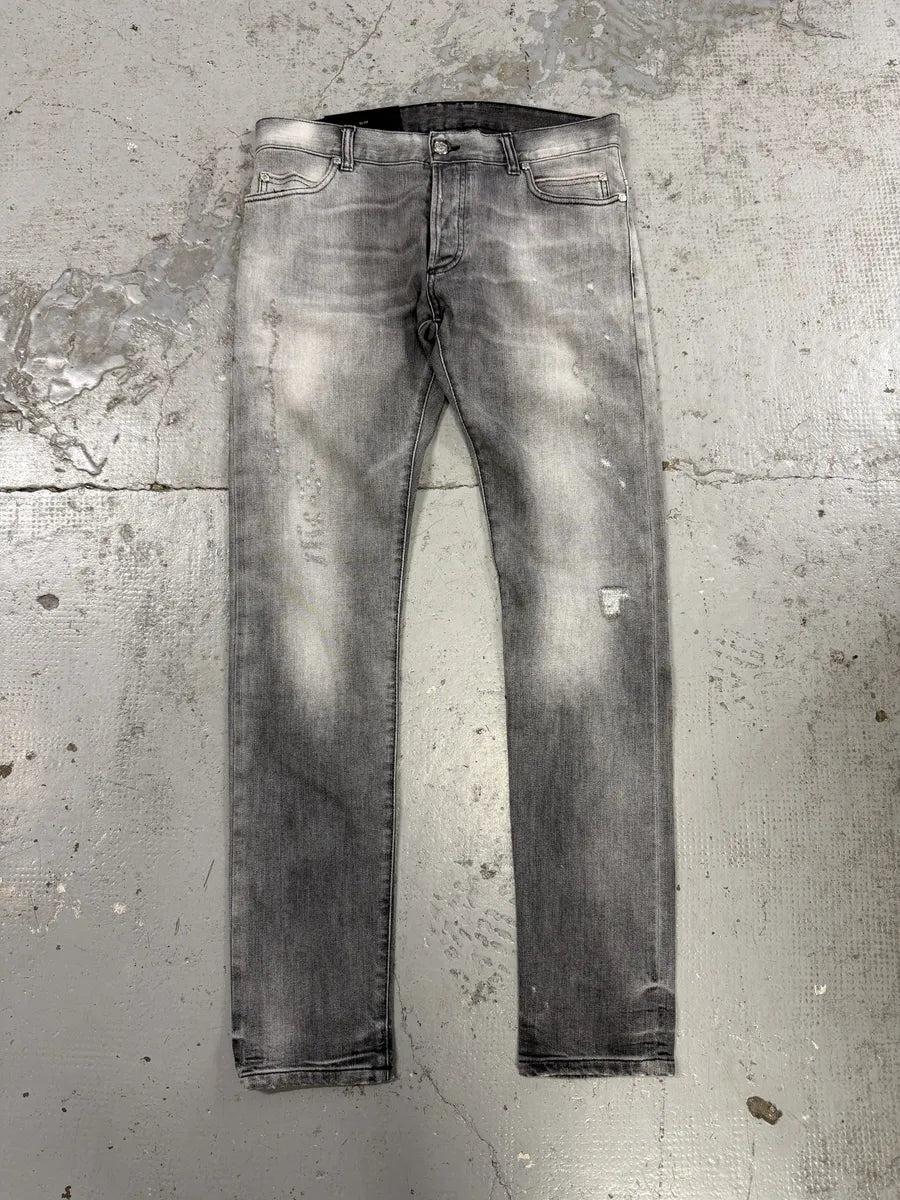 2010s Balmain Grey Faded Destroyed Denim Slim Jeans DNuRMvv 3
