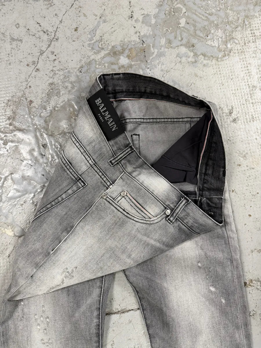 2010s Balmain Grey Faded Destroyed Denim Slim Jeans DNuRMvv 8
