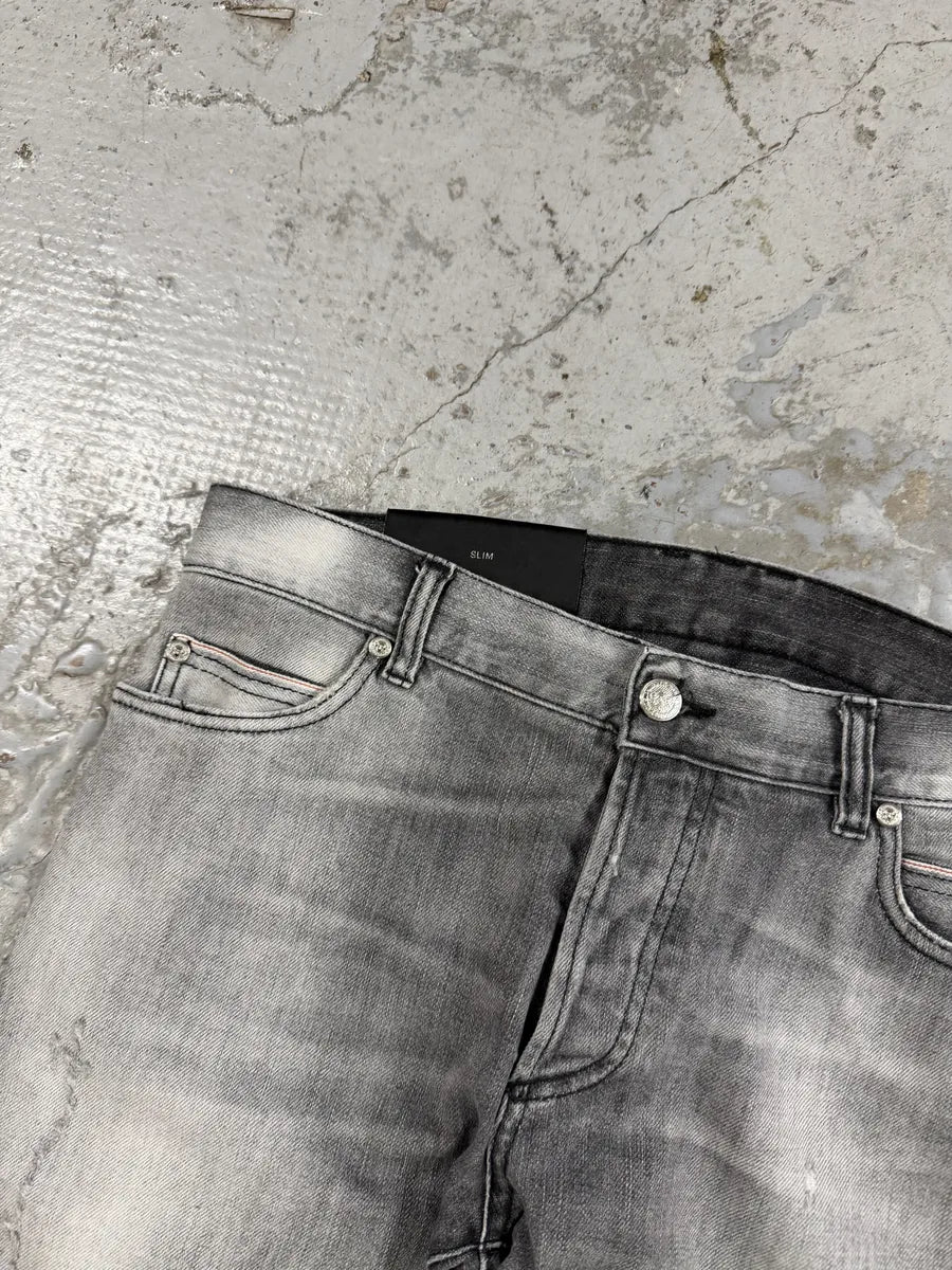 2010s Balmain Grey Faded Destroyed Denim Slim Jeans DNuRMvv 9