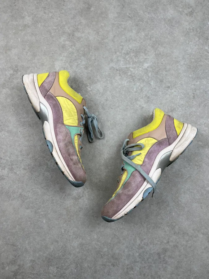 2010s Chanel Yellow CC Runner Sneakers wdYjttA 4