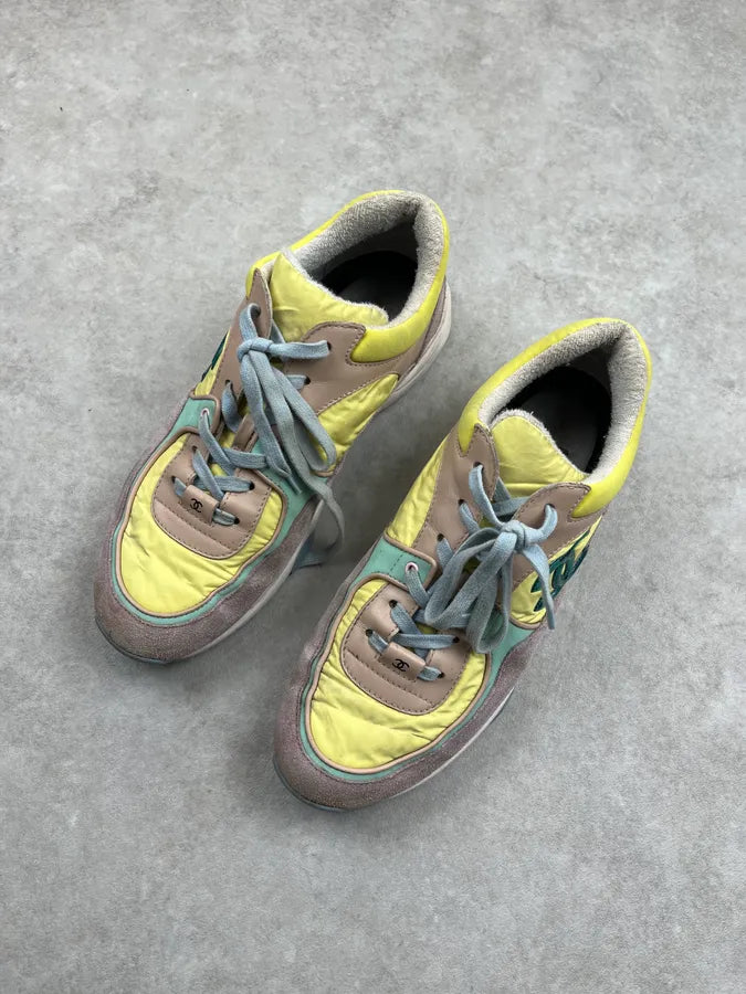2010s Chanel Yellow CC Runner Sneakers wdYjttA 2