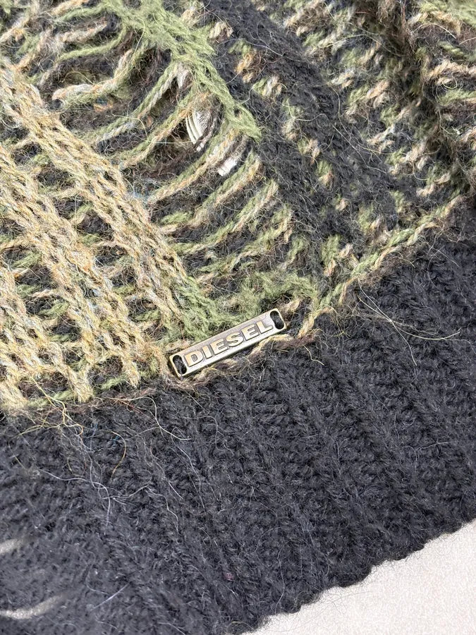 2010s Diesel Camo Green & Black Experimental Destroyed Sweater ZGrLsoC 6