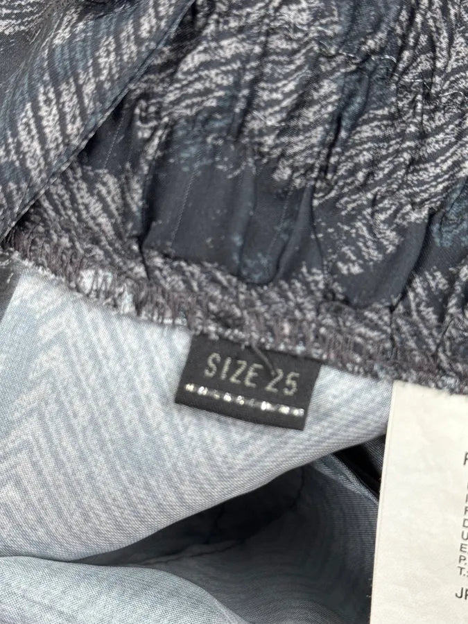 2010s Diesel Dark Grey Modern Camo Light Pants sboNDau 11