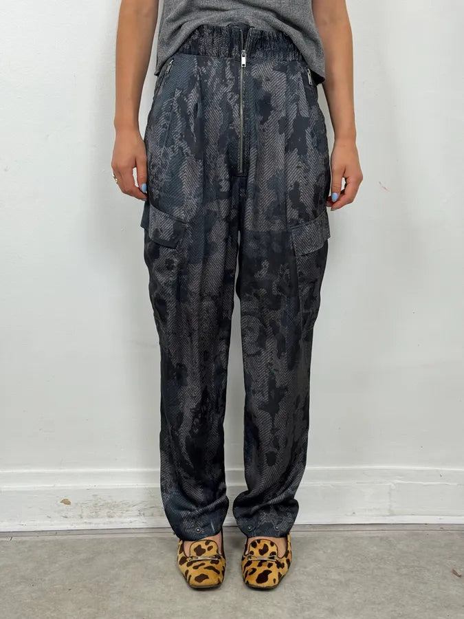 2010s Diesel Dark Grey Modern Camo Light Pants sboNDau 2