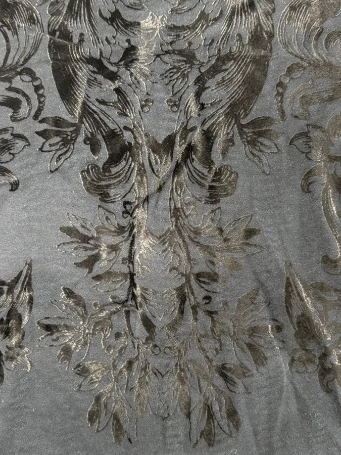 2010s Dolce & Gabbana Black Velvet Ornament T-Shirt VPAdGpp 6