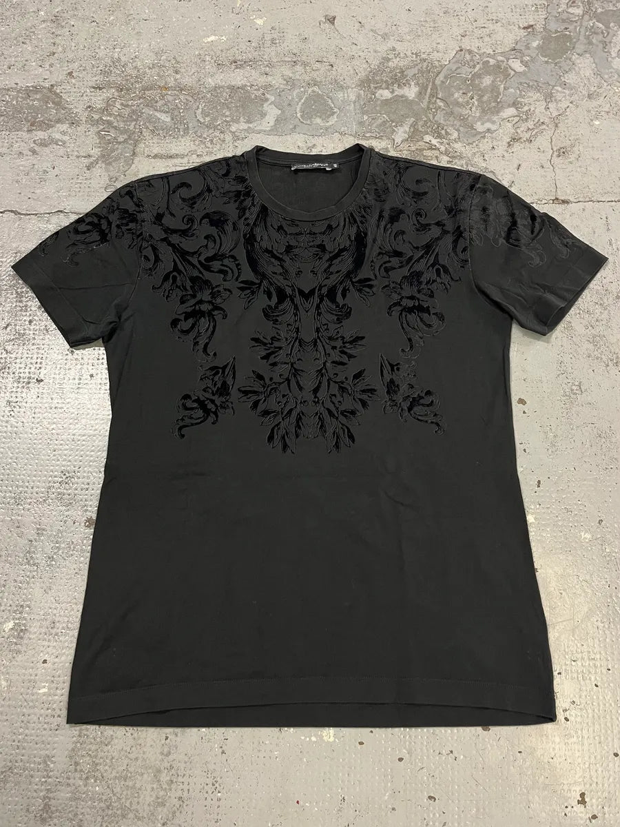 2010s Dolce & Gabbana Floral Velvet Black T-Shirt QaDGYfs 0