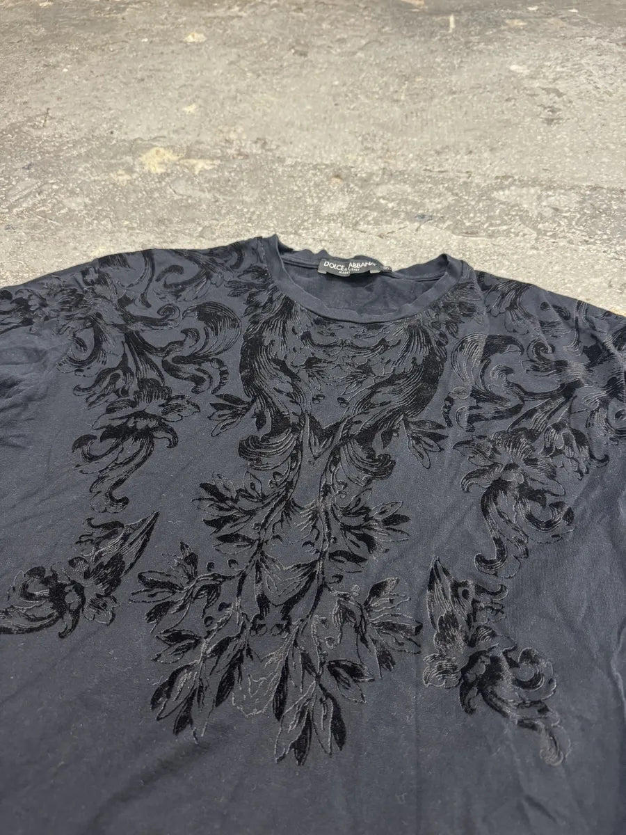 2010s Dolce & Gabbana Floral Velvet Tee-Shirt (S/M) 5