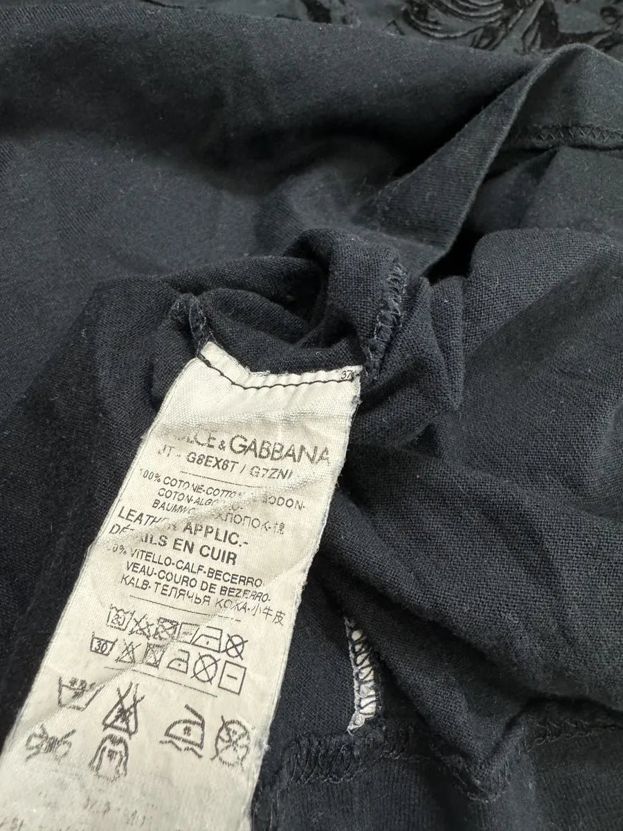 2010s Dolce & Gabbana Floral Velvet Tee-Shirt (S/M) 6