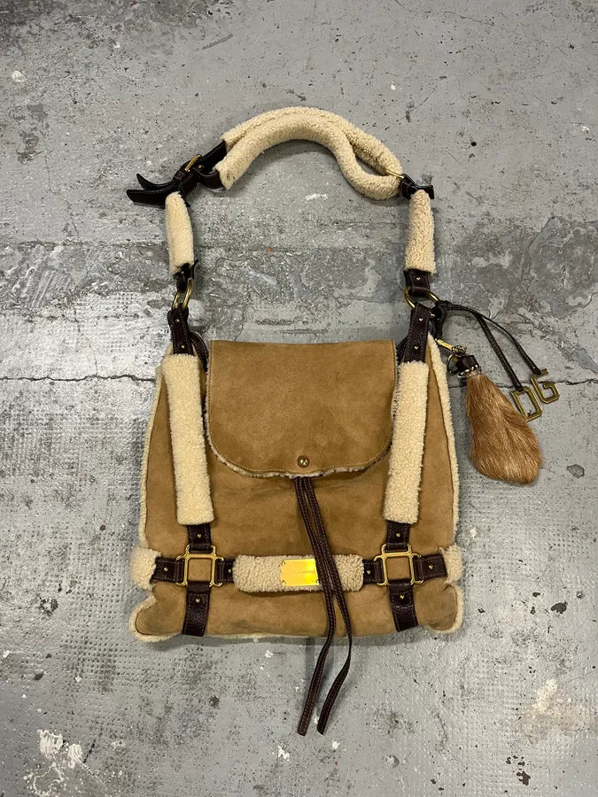 2010s Dolce & Gabbana Shearling Beige Shoulder Bag HSmhgvd 0