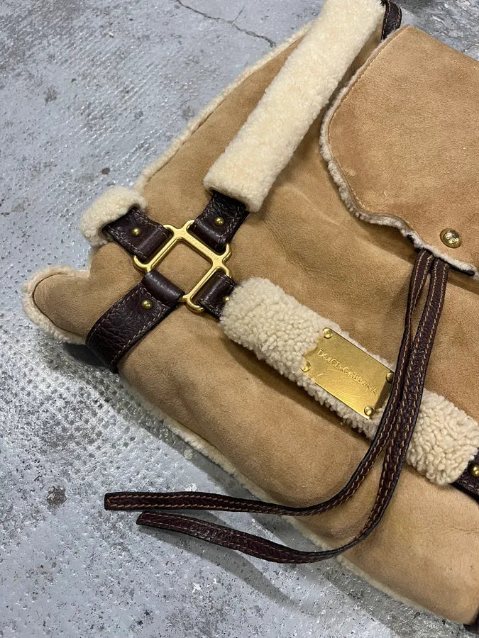 2010s Dolce & Gabbana Shearling Beige Shoulder Bag HSmhgvd 2