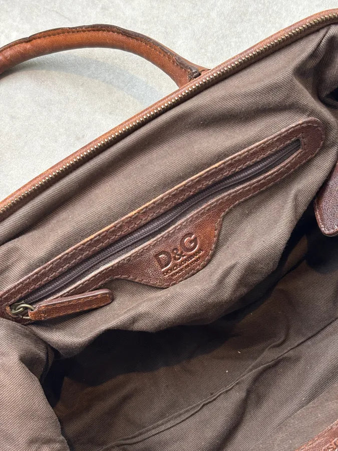 2010s Dolce & Gabbana Vintage Brown Quilted Leather Bowling Bag  DUinWwT 12