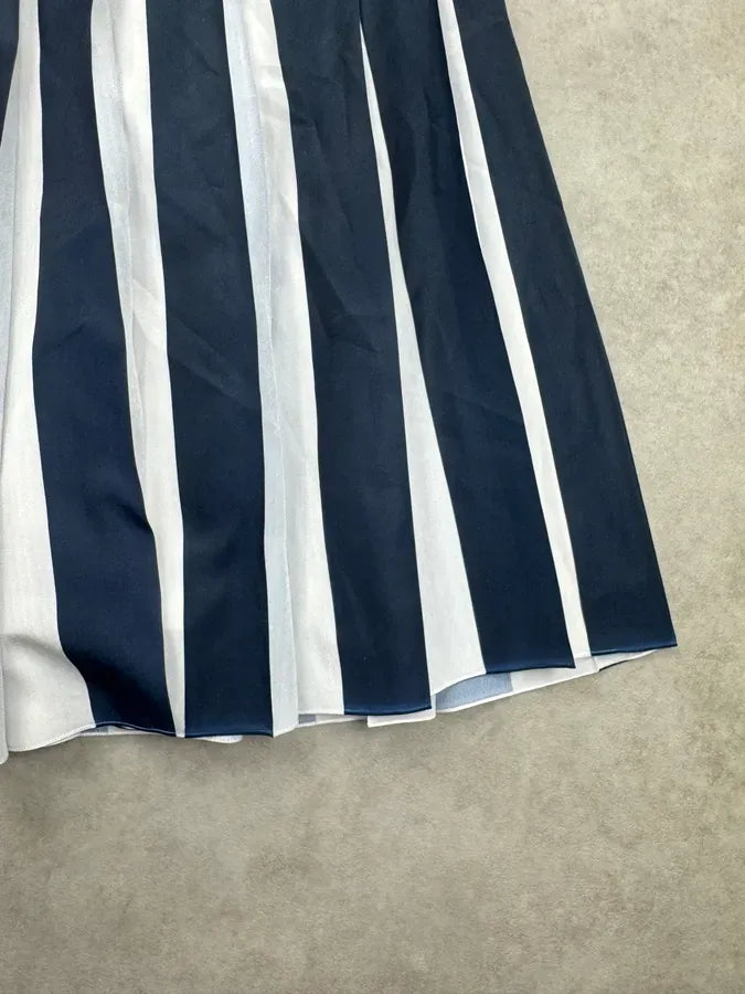 2010s Emporio Armani Navy & White Pleated Skirt OBgMTWi 6