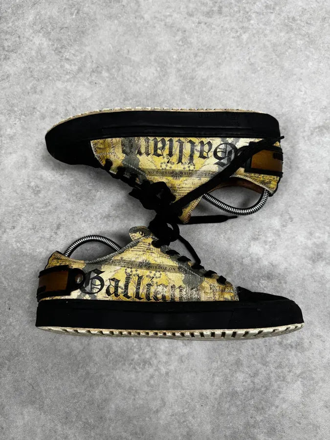 2010s Galliano Magazine Yellow & Black Leather Sneakers VRxFqut 3