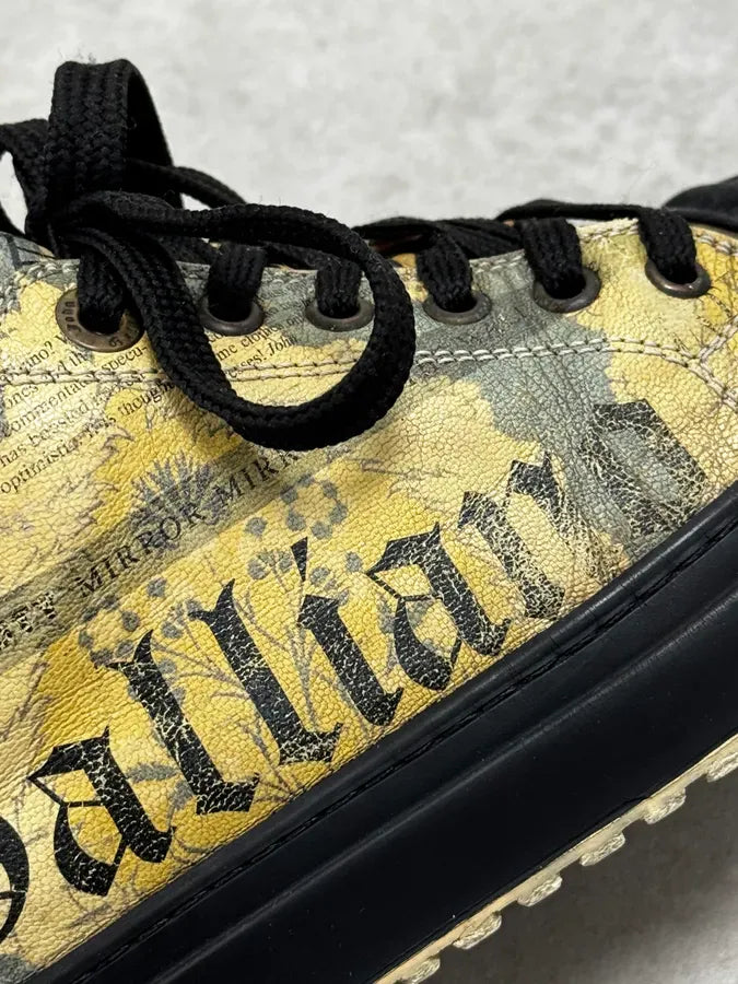 2010s Galliano Magazine Yellow & Black Leather Sneakers VRxFqut 4