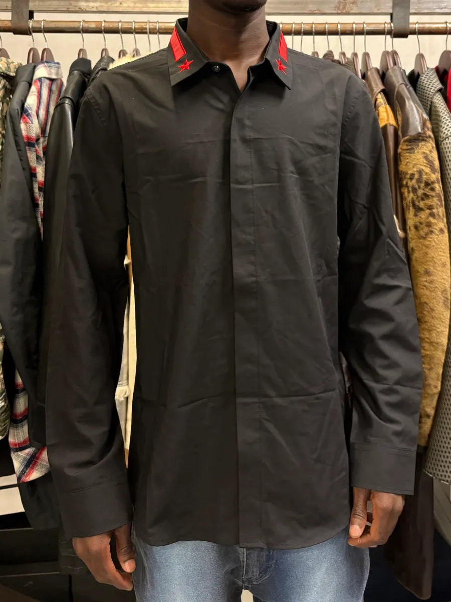 2010s Givenchy Black & Red Stars Shirt by Riccardo Tisci lYgpZoi 1
