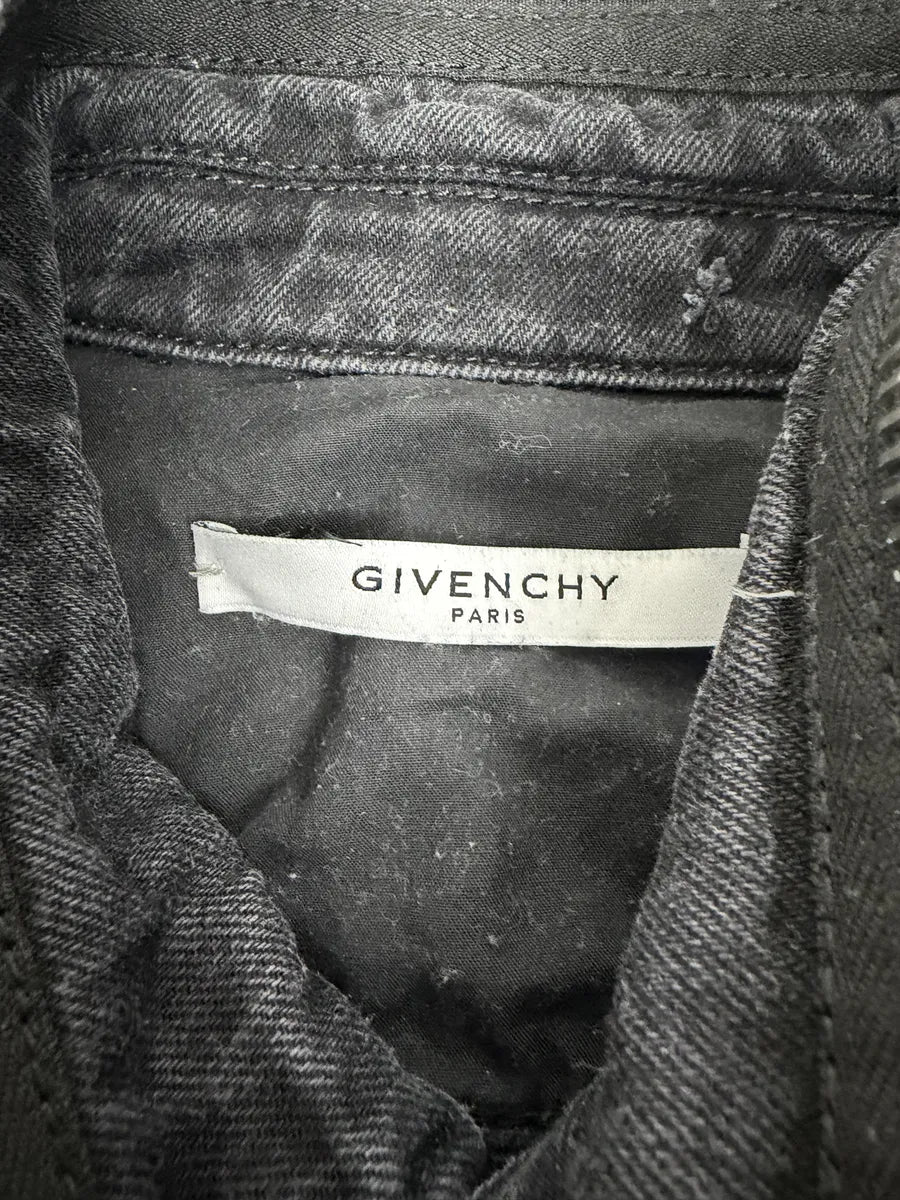 2010s Givenchy Grey Distressed Denim Jacket ZGZEIIL 5