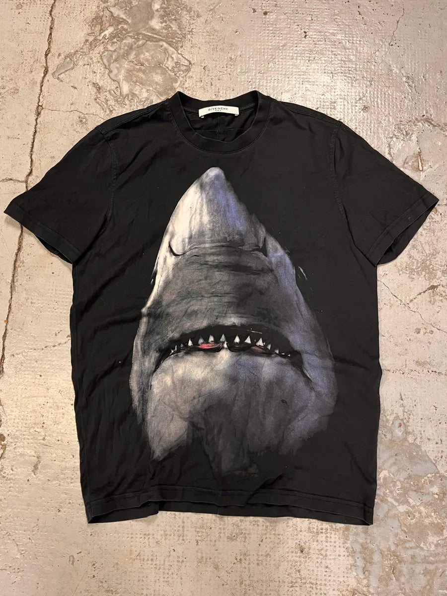 2010s Givenchy Shark Black T-Shirt by Riccardo Tisci HFoZefr 3