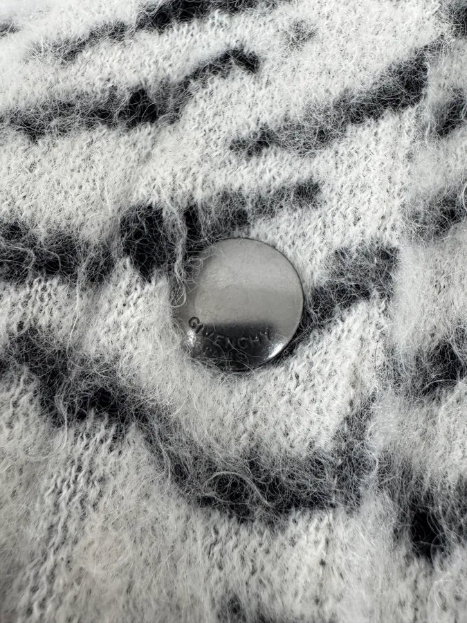 2010s Givenchy Zebra Mohair Teddy Jacket OpjcBVZ 6