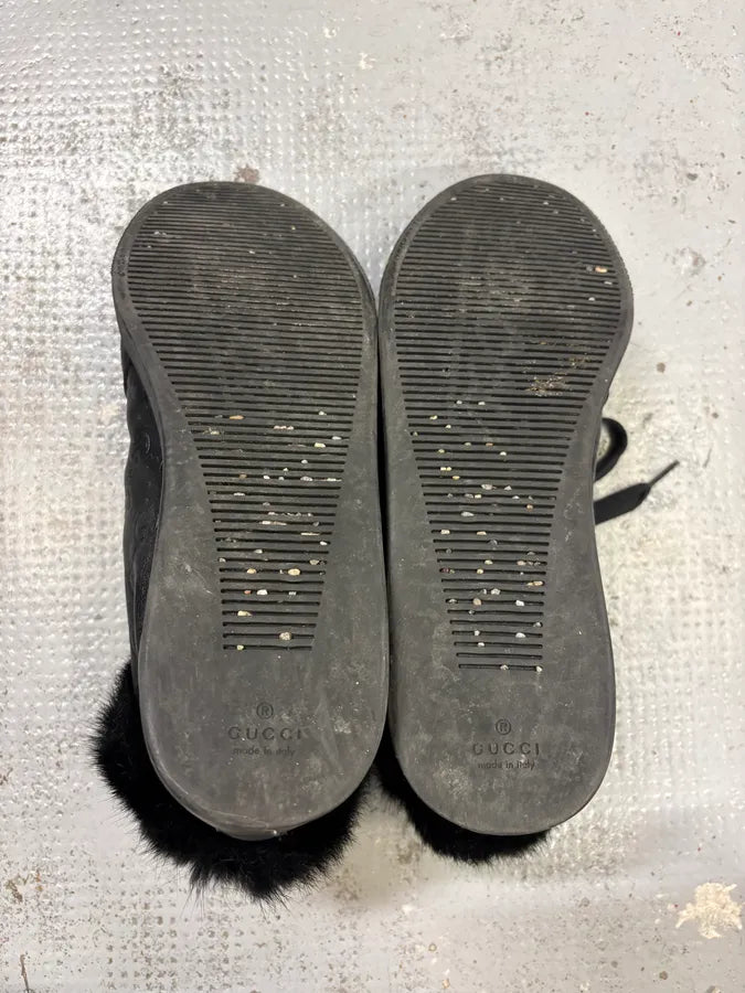 2010s Gucci Black Leather Fur Monogram Sneakers gsxDPLY 6