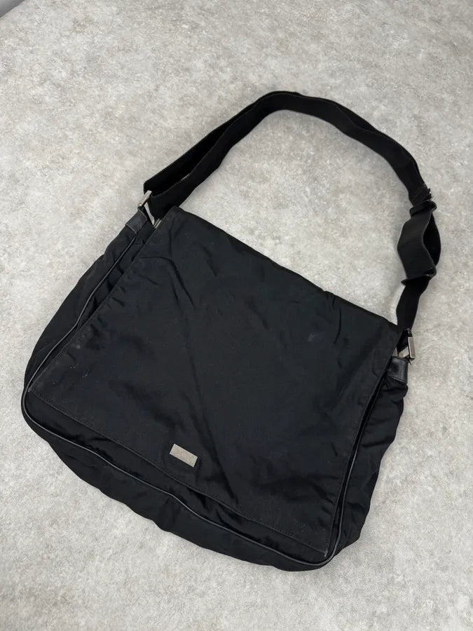 2010s Gucci Black Nylon Shoulder Bag nVpcuFM 4