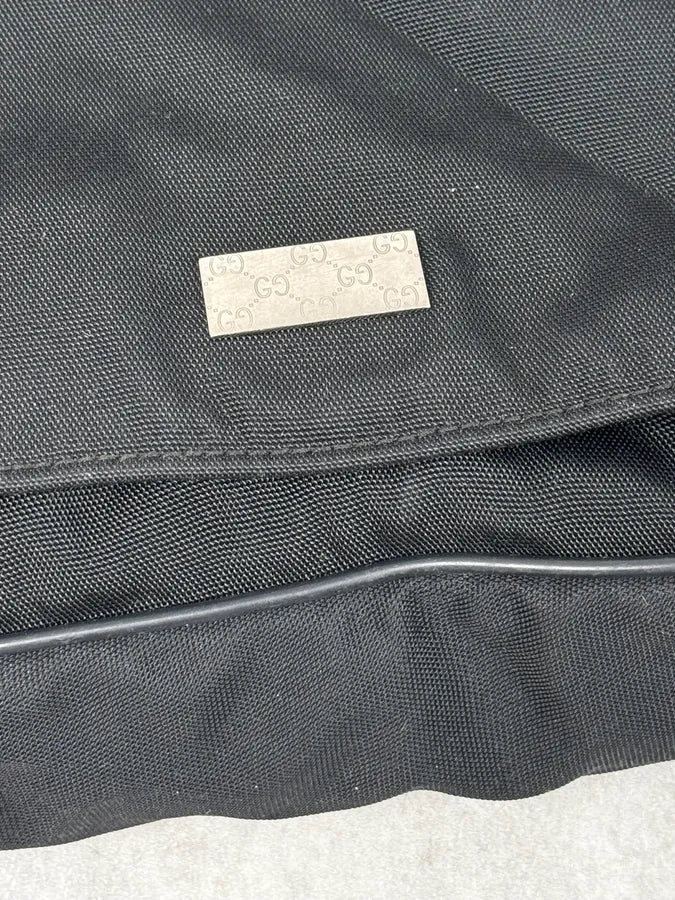 2010s Gucci Black Nylon Shoulder Bag nVpcuFM 6