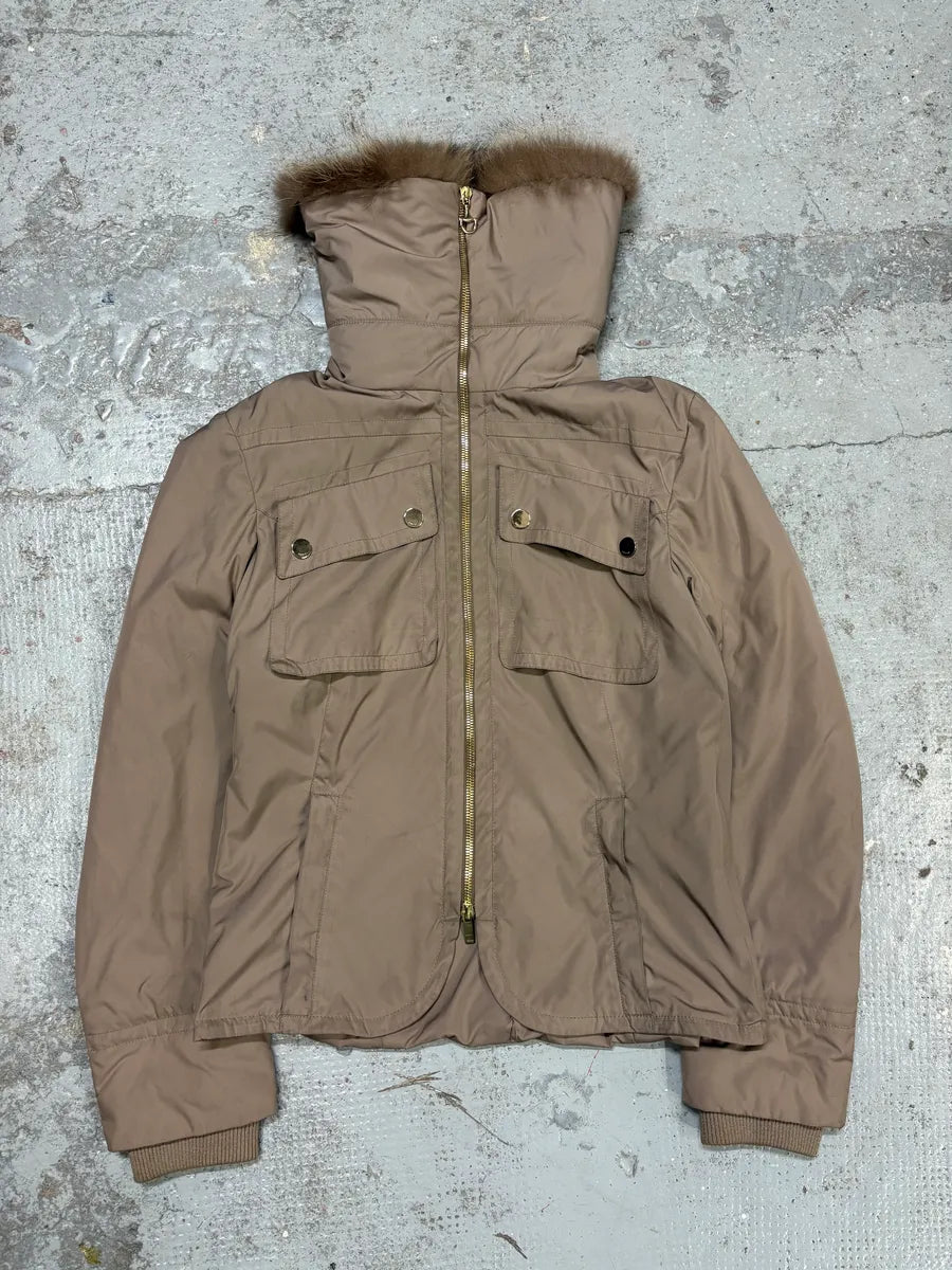 AW2005 Gucci Fur Collar Beige Jacket etRMHdr 1