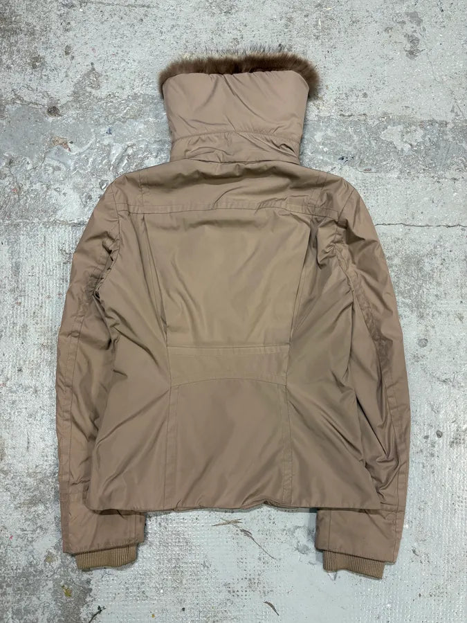 AW2005 Gucci Fur Collar Beige Jacket etRMHdr 5